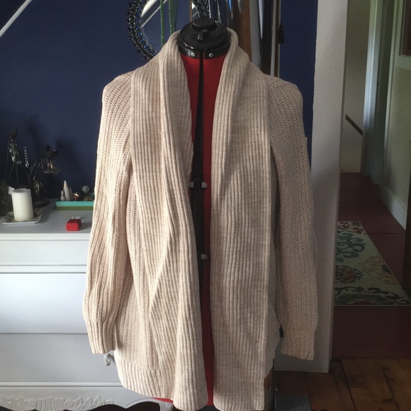 Old Navy Sweaters - Warm cardigan Old Navy Sweaters - Warm cardigan